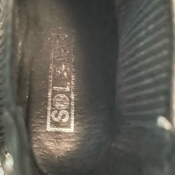 Uniqie Sol Sana studded, square heeled booties - Picture 3 of 13